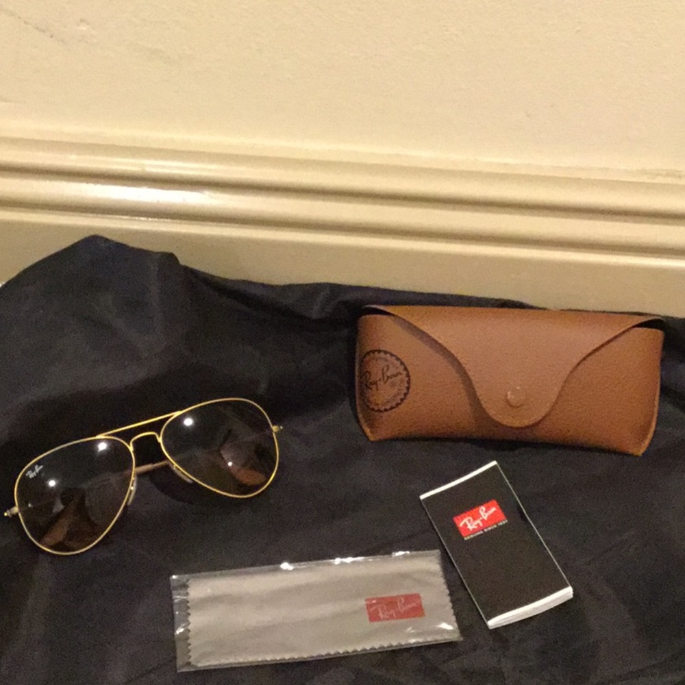 Ray Ban